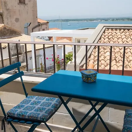 Palazzo Gilistro فندق مبيت وإفطار