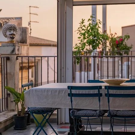 Palazzo Gilistro Bed and Breakfast 3*
