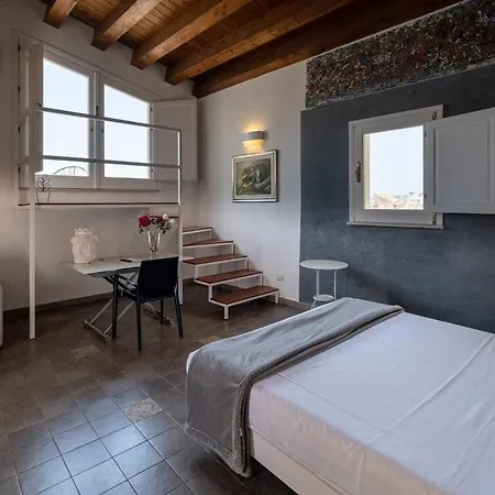 Palazzo Gilistro 3*